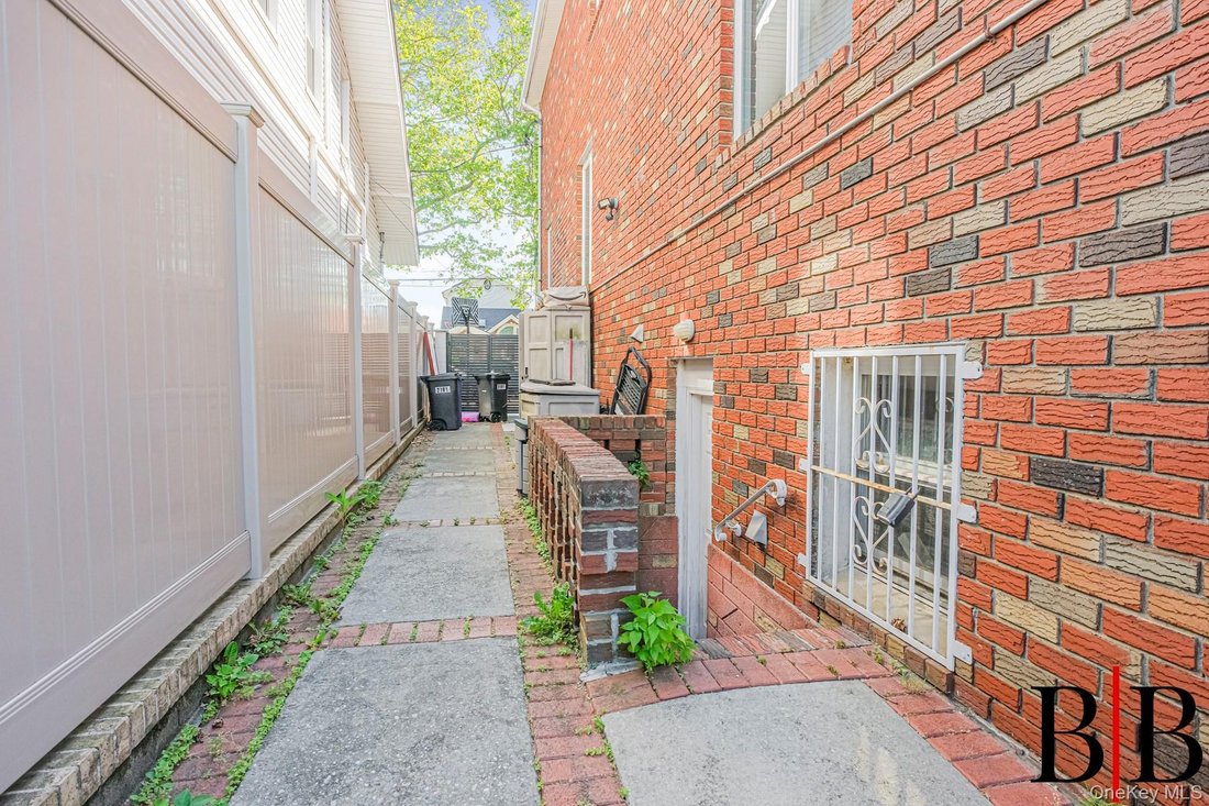 House in New York, New York, United States 3 - 18211048