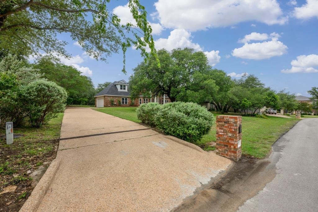 House in The Hills, Texas, United States 3 - 18211554