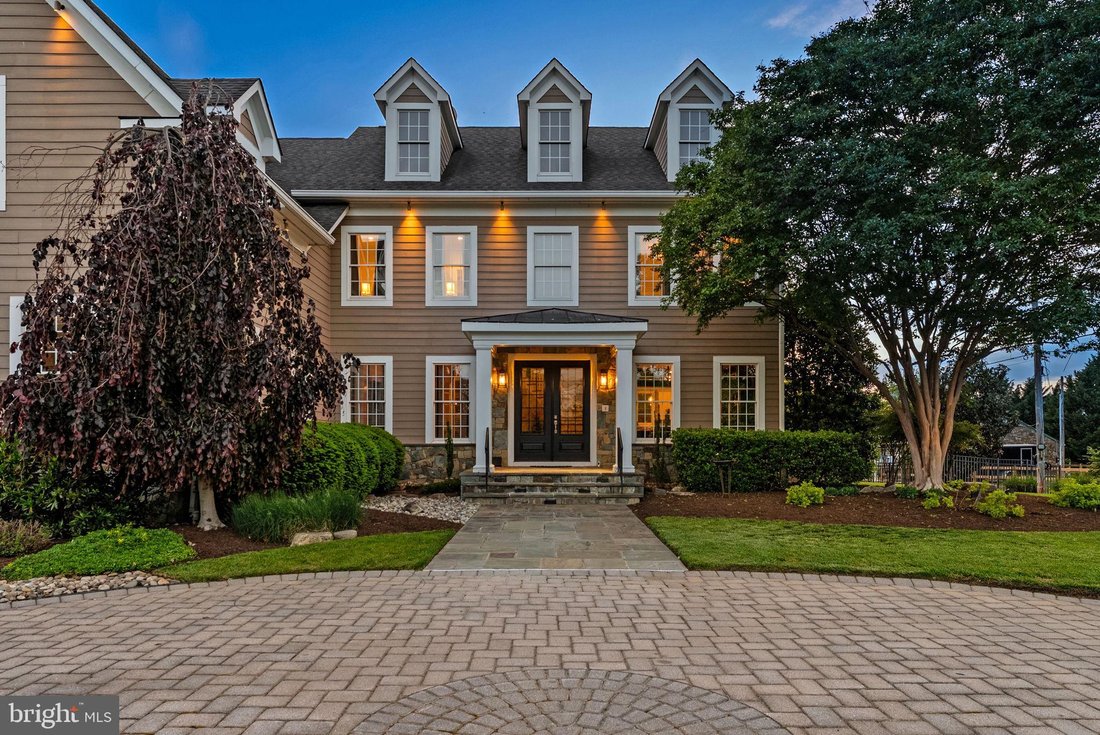 House in Chantilly, Virginia, United States 3 - 18212647