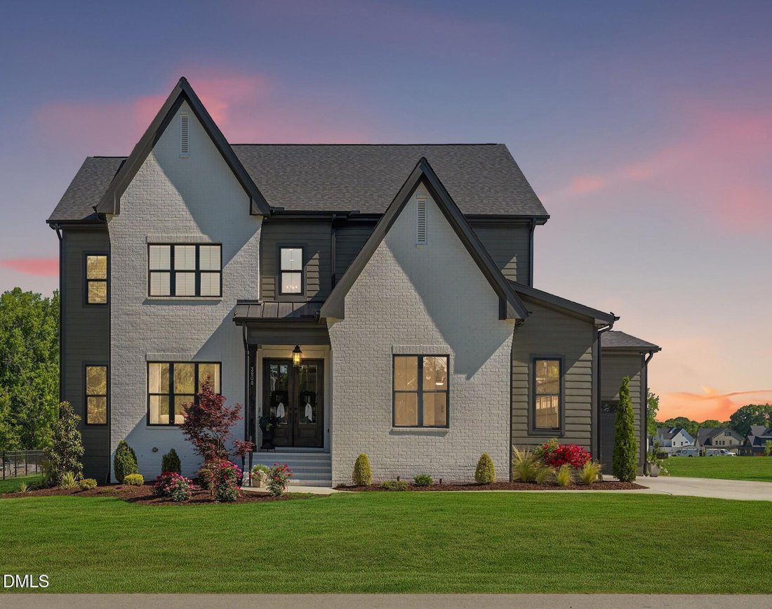 House in Fuquay-Varina, North Carolina, United States 1 - 18211425