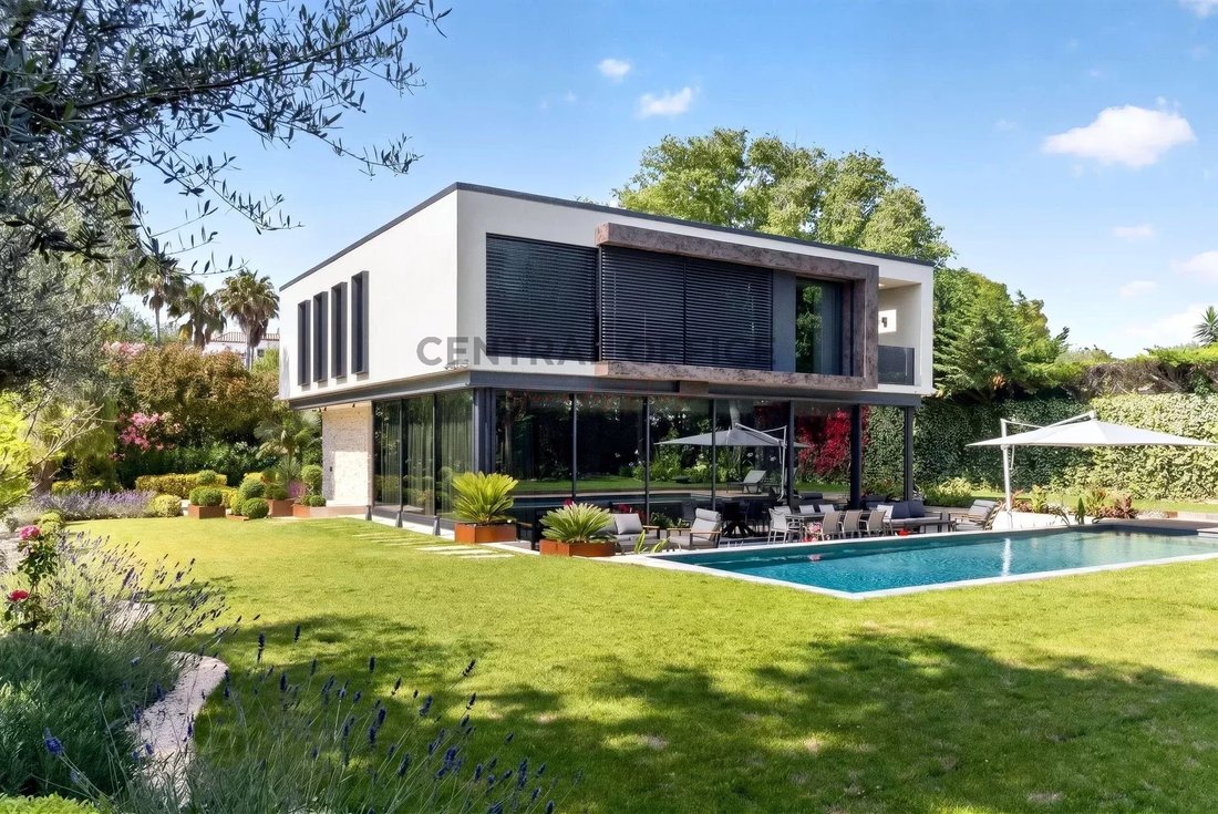 Villa in Antibes, Provence-Alpes-Côte d'Azur, France 4 - 18157831