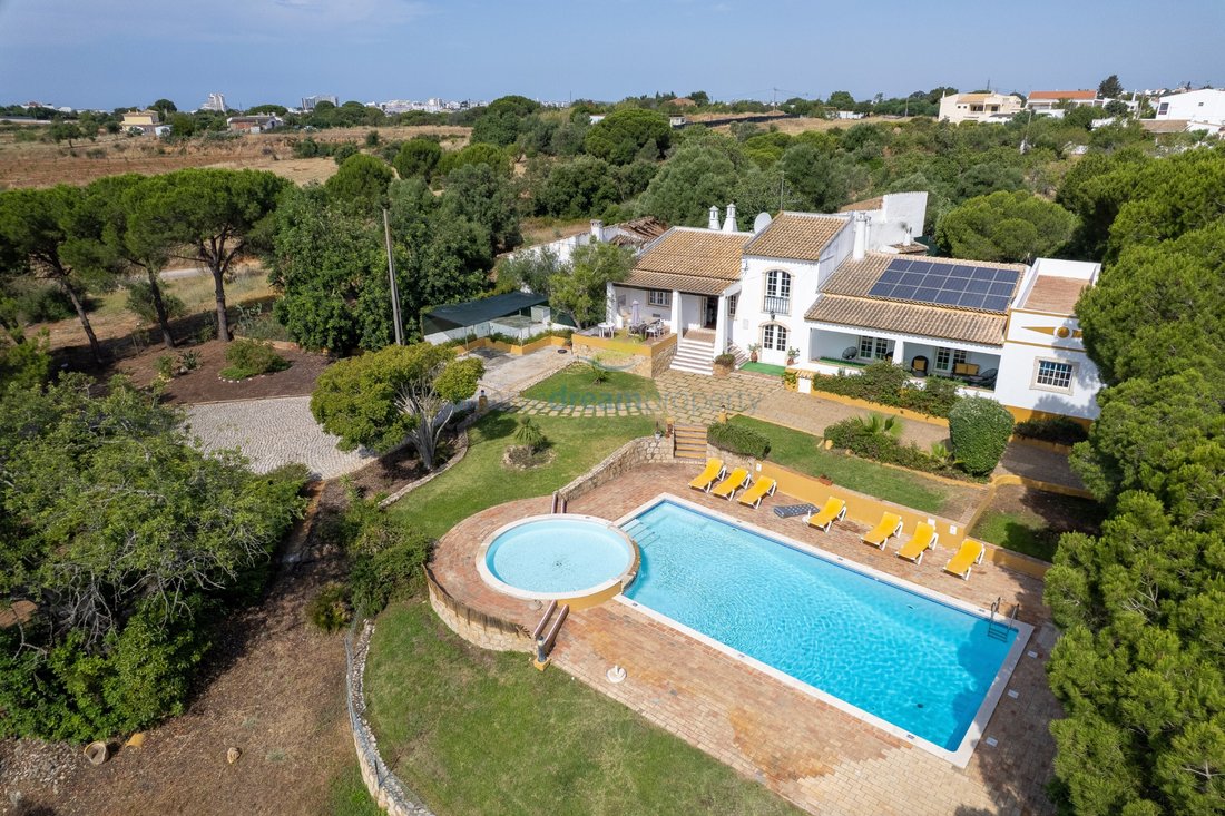 House in Ferreiras, Algarve, Portugal 1 - 17900174