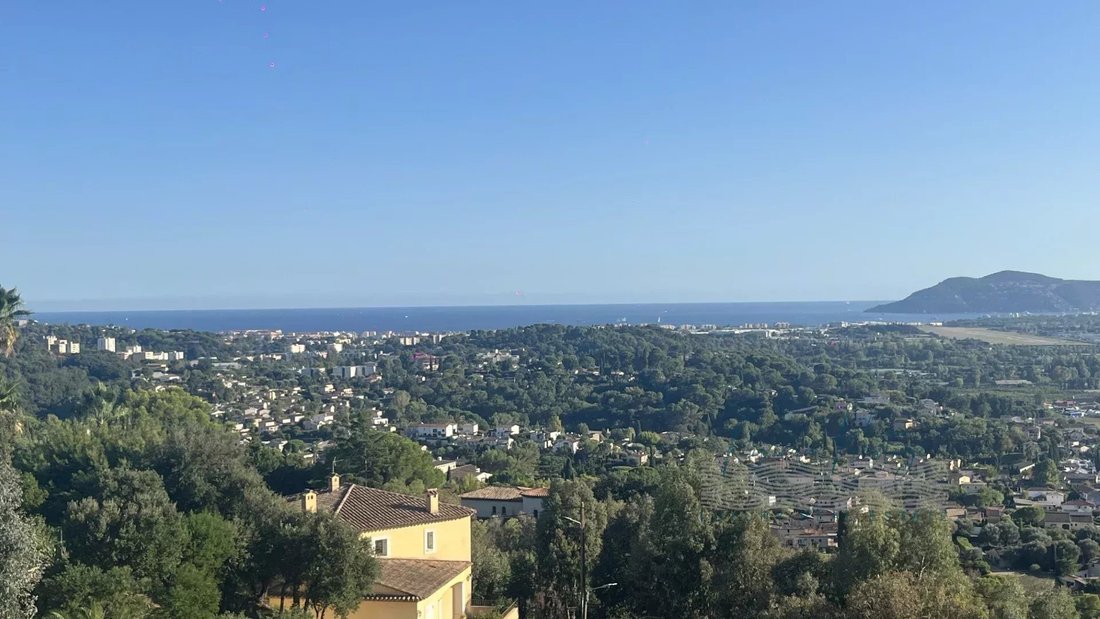 Villa in La Roquette-sur-Siagne, Provence-Alpes-Côte d'Azur, France 2 - 16186424