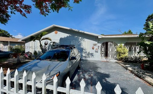 Casa a Opa-locka, Florida, Stati Uniti 1