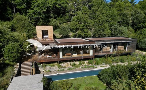 Villa in Malemort-du-Comtat, Provence-Alpes-Côte d'Azur, France 1