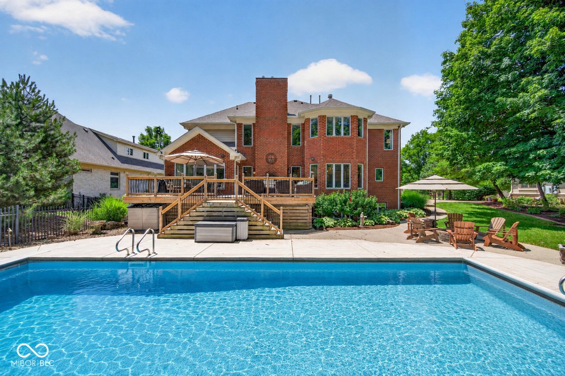 House in Greenwood, Indiana, United States 1 - 18212348