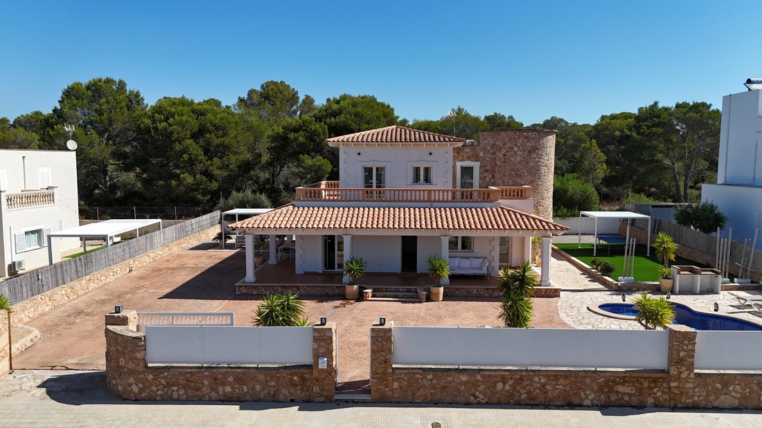 Villa in Llucmajor, Balearic Islands, Spain 3 - 18212678