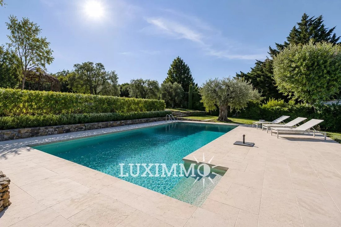 Villa in Valbonne, Provence-Alpes-Côte d'Azur, France 3 - 17448504