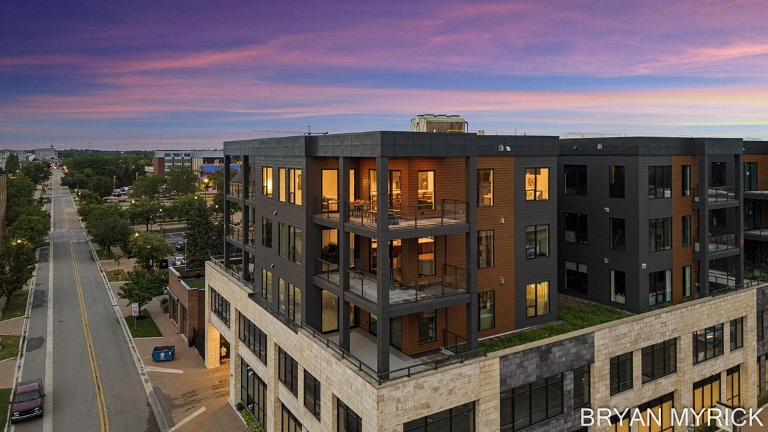 Condo in Holland, Michigan, United States 1 - 18212536