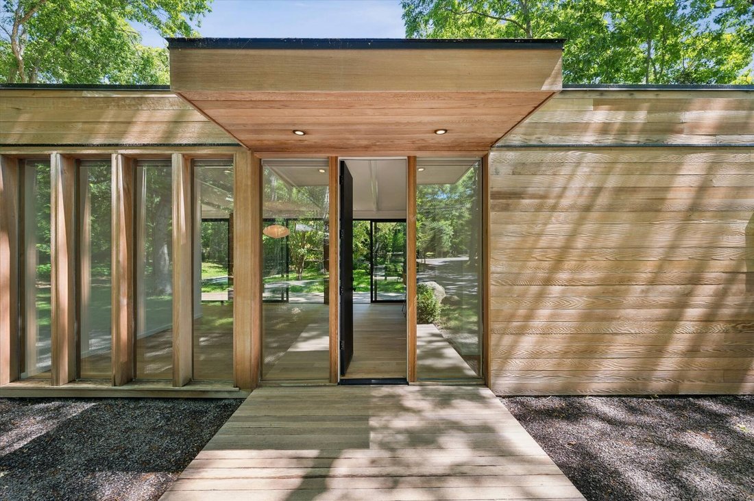 House in Springs, New York, United States 2 - 18210912
