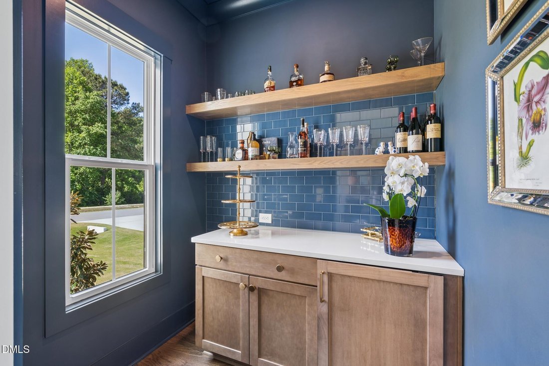 House in Fuquay-Varina, North Carolina, United States 5 - 18211425
