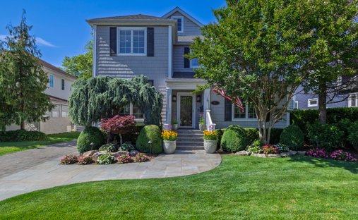 House in Rockville Centre, New York, United States 1
