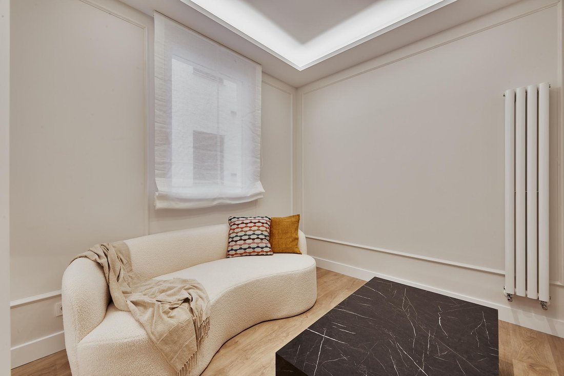 Apartment in Barrio Salamanca, Madrid, Spain 2 - 18212664