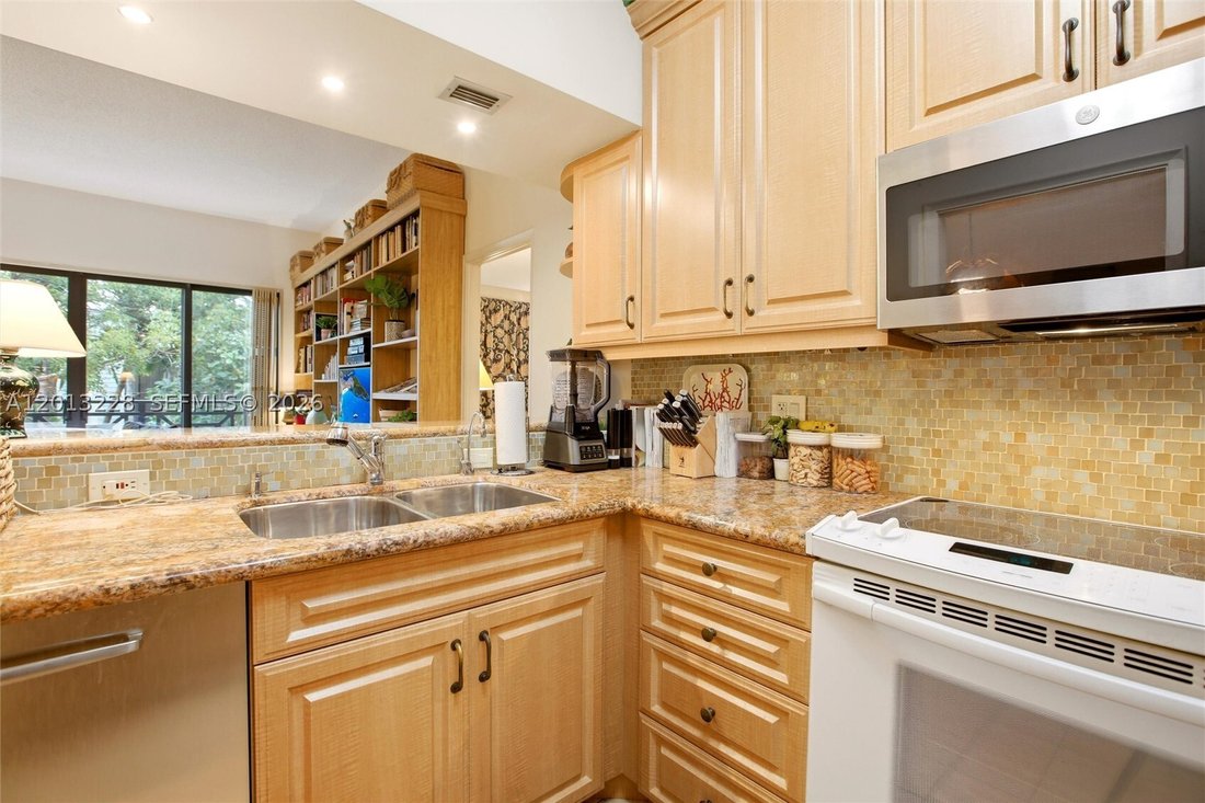Condo in Fort Lauderdale, Florida, United States 5 - 17864834