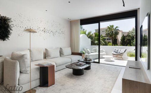 Apartamento en Playa Puerto Banús, Marbella, España 1
