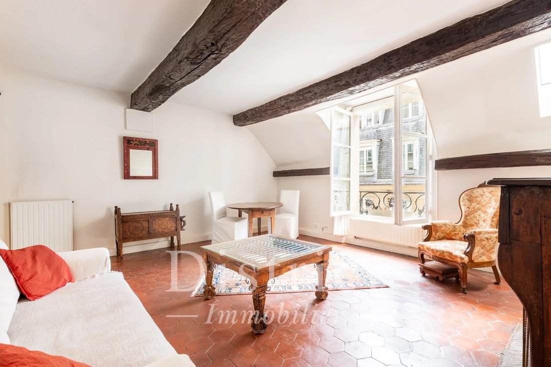 Apartment in Île Saint Louis, Paris 4e Arrondissement, Paris 3 - 18211024