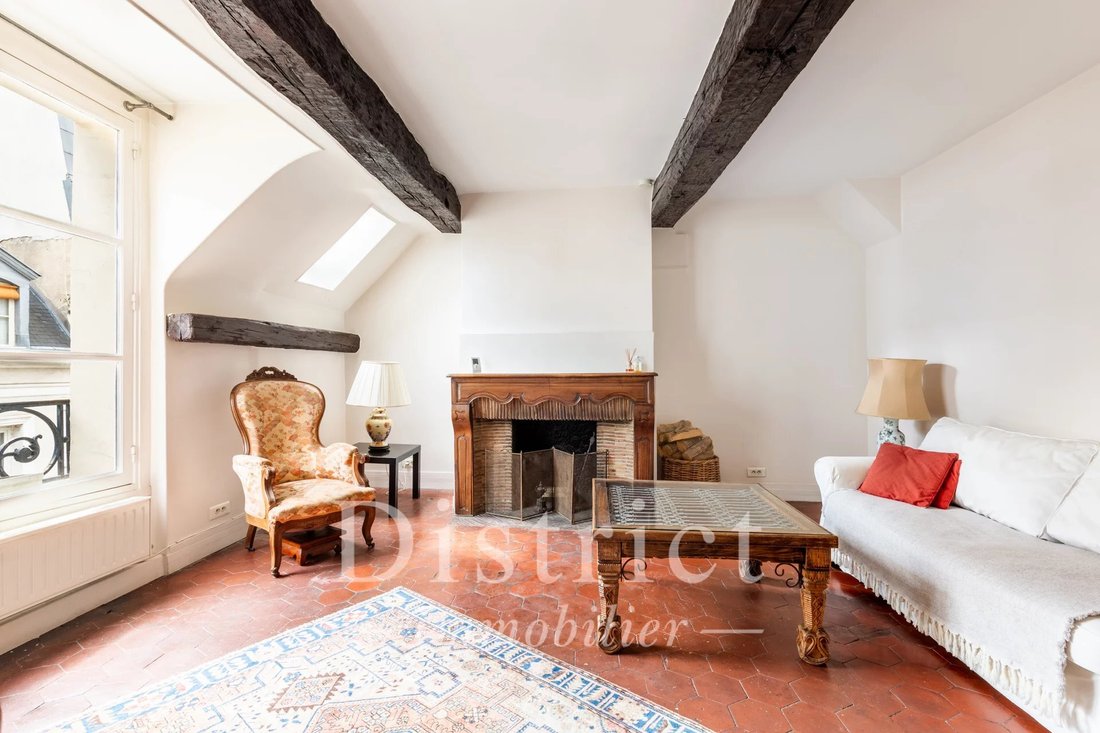 Apartment in Île Saint Louis, Paris 4e Arrondissement, Paris 4 - 18211024