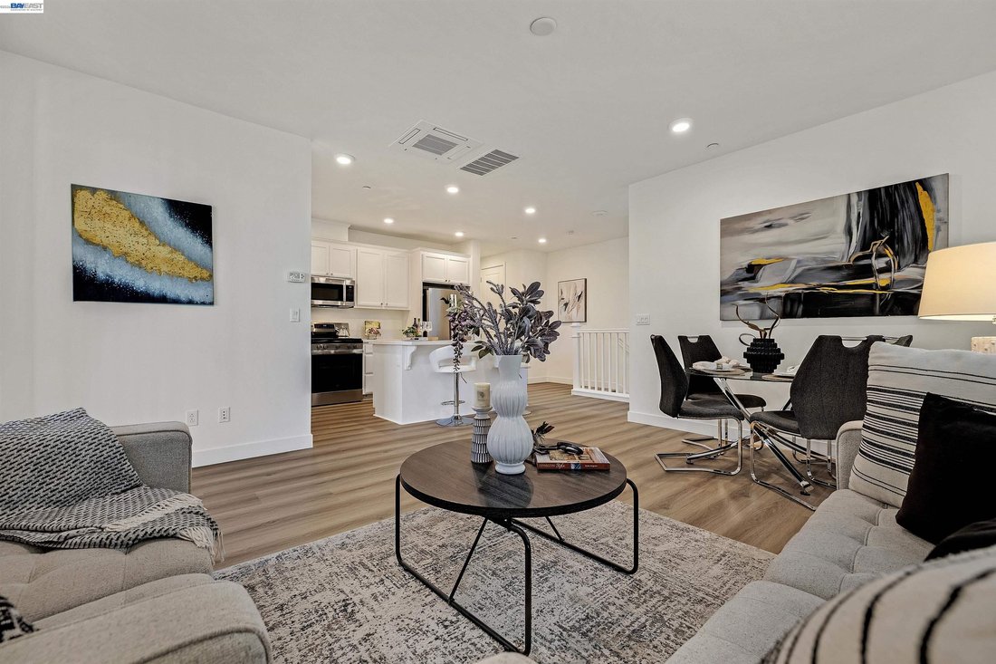 Townhouse in Dublin, California, United States 1 - 18211306
