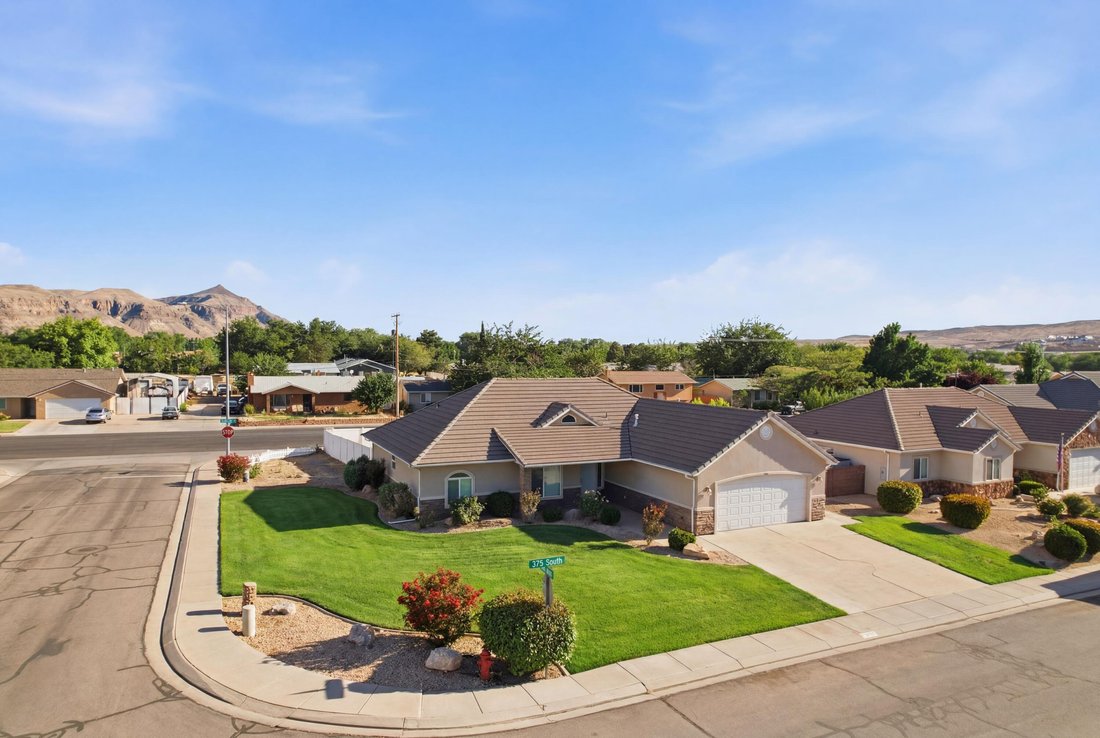 House in Hurricane, Utah, United States 1 - 18211593