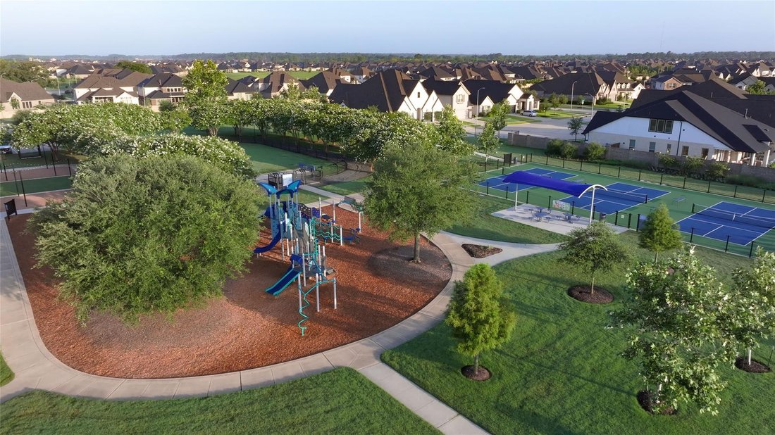 House in Tomball, Texas, United States 5 - 18211995