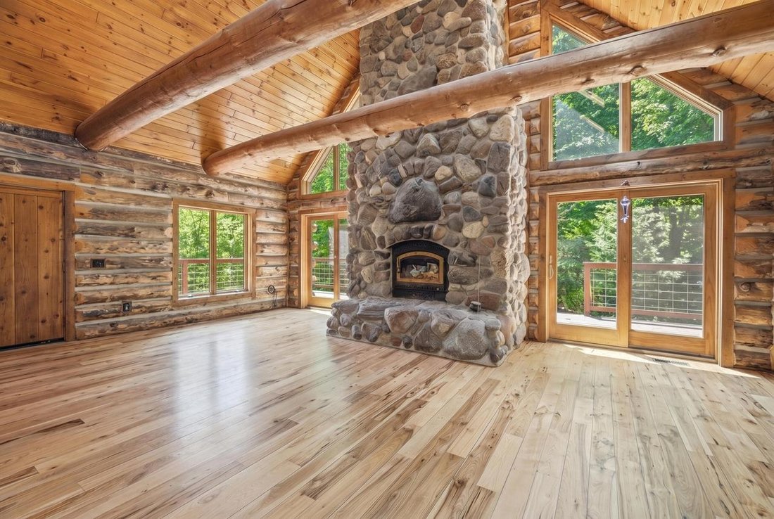 House in Elkhart Lake, Wisconsin, United States 5 - 18211256