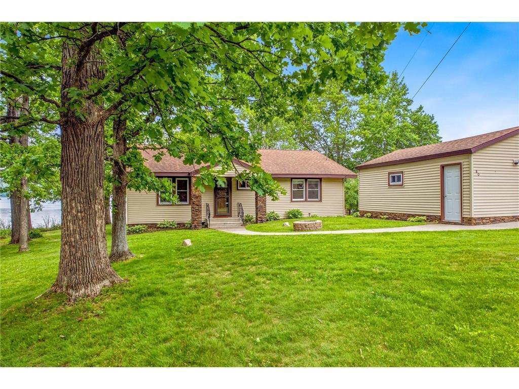 House in Mikana, Wisconsin, United States 4 - 18211255