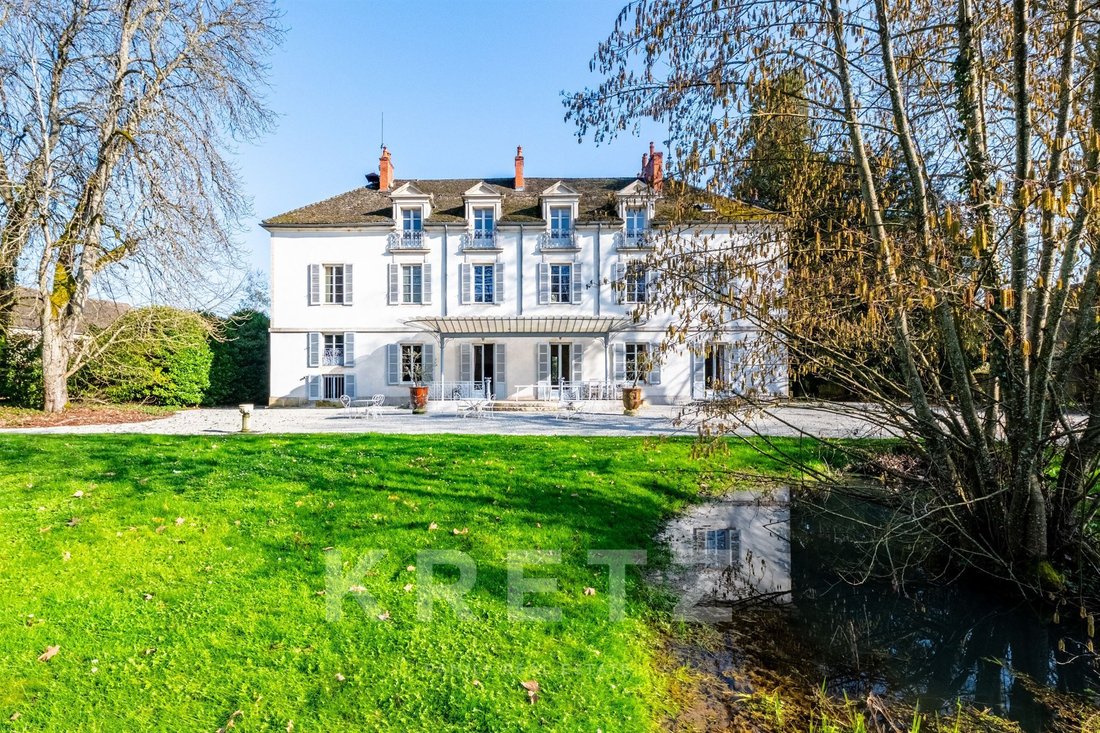 Estate in Centre Ville, Beaune, France 2 - 18212829