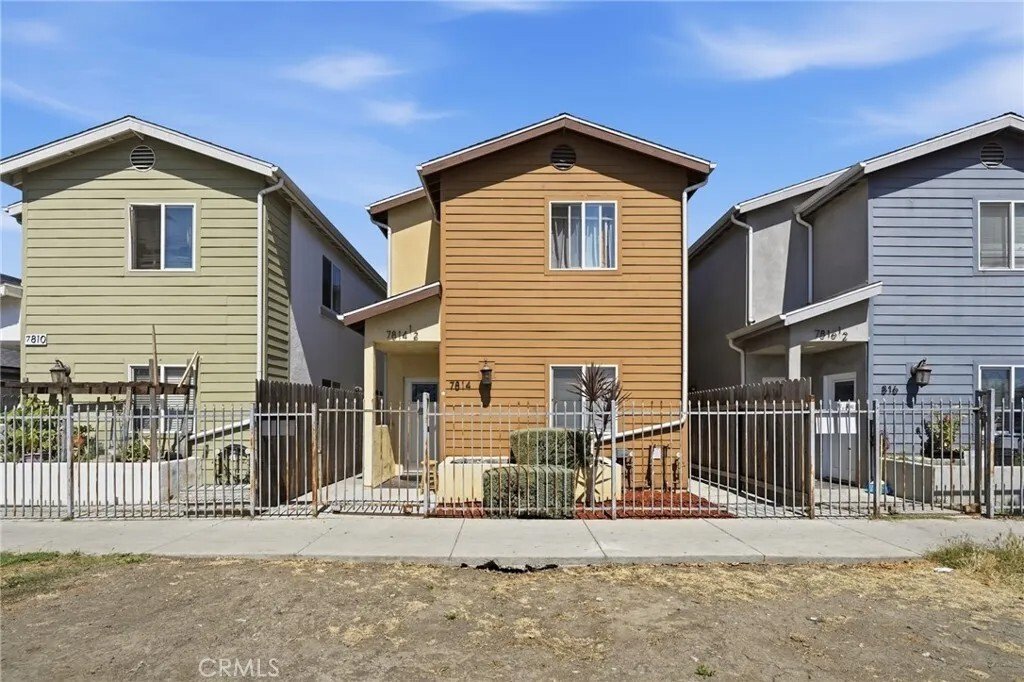 Los Angeles, California, United States 1 - 18211721