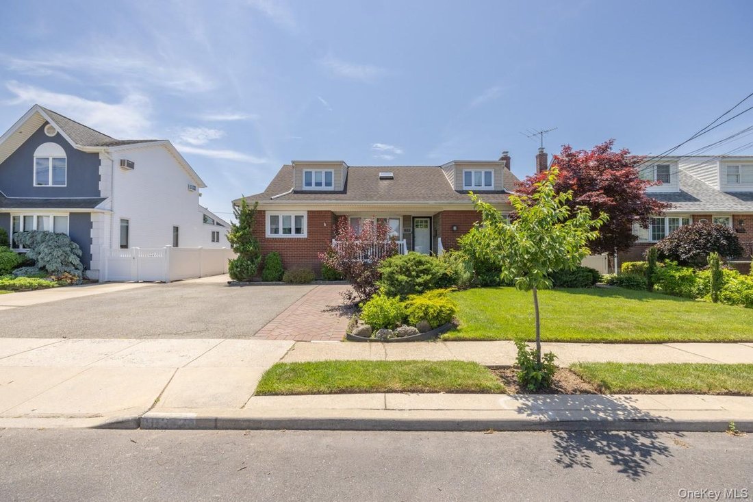 House in Franklin Square, New York, United States 2 - 18212918
