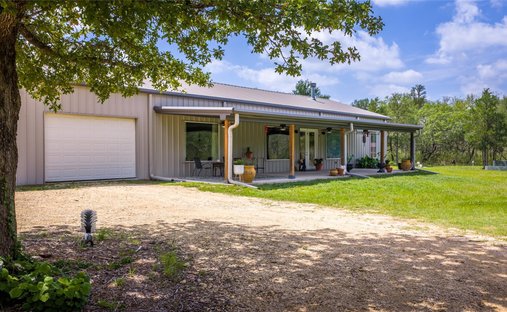 House in Dale, Texas, United States 1