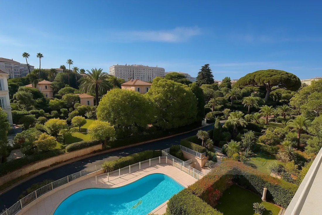 Apartment in Cannes, Provence-Alpes-Côte d'Azur, France 1 - 15629616