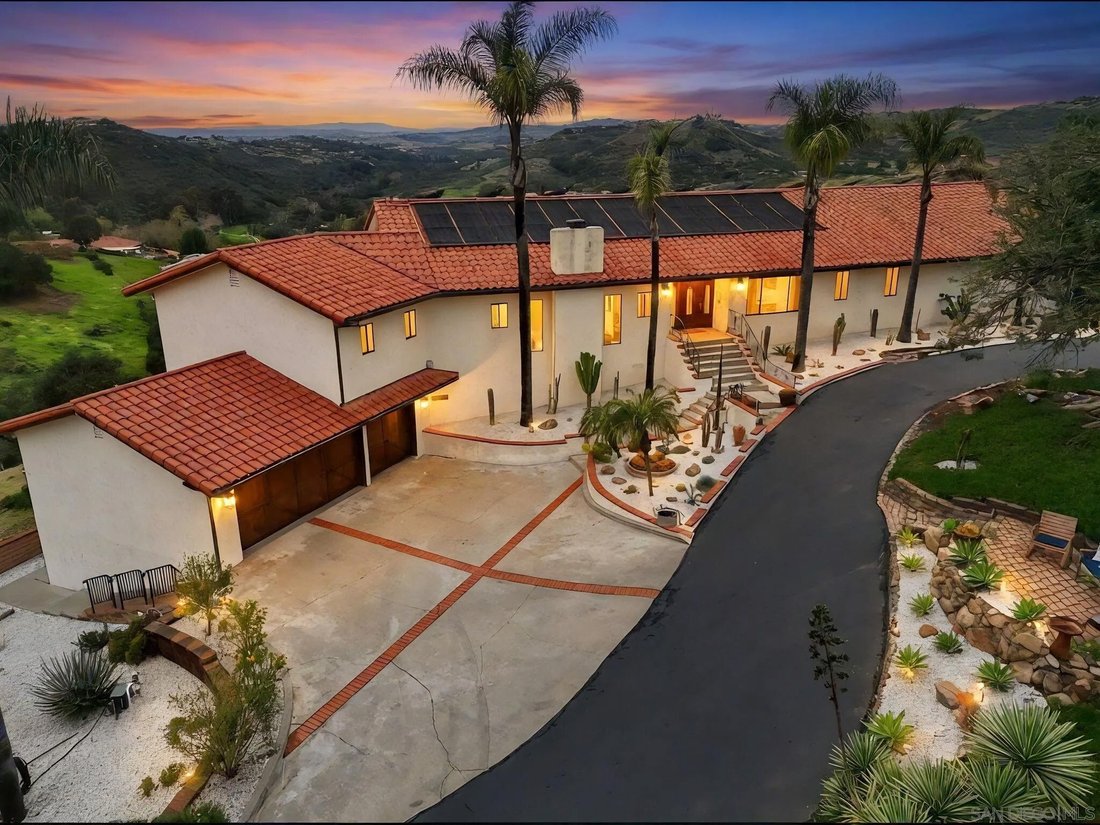 House in Vista, California, United States 1 - 18211692