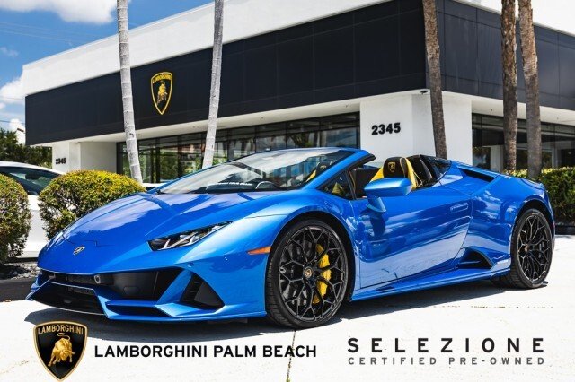 Cabriolet in Palm Beach, FL, United States 1 - 18212263