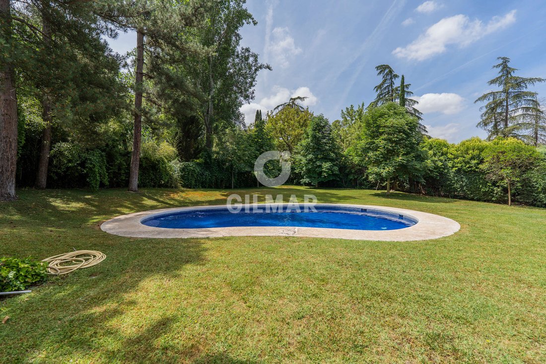 Villa in Somosaguas, Pozuelo de Alarcon, Comunidad de Madrid 4 - 17810331