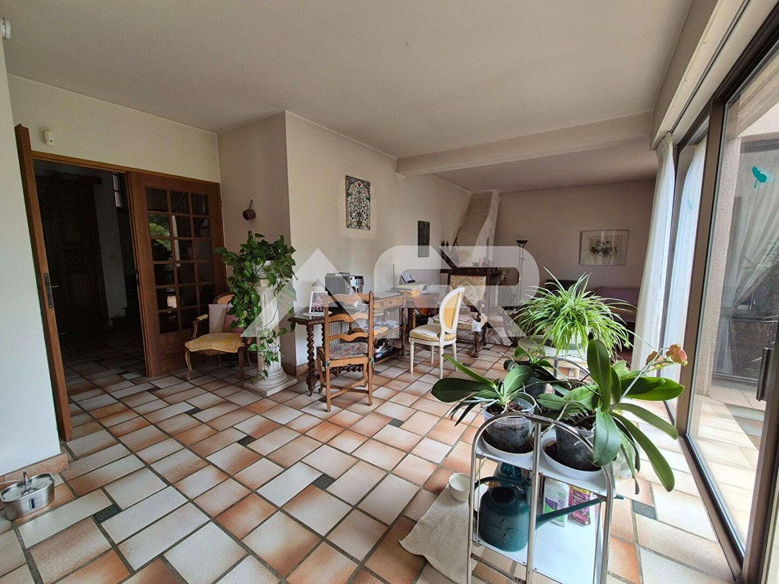 House in Chatou, Ile-de-France, France 5 - 18212174