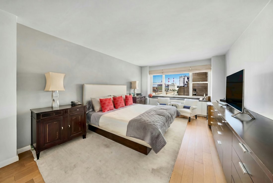 Condo in New York, New York, United States 5 - 18203865