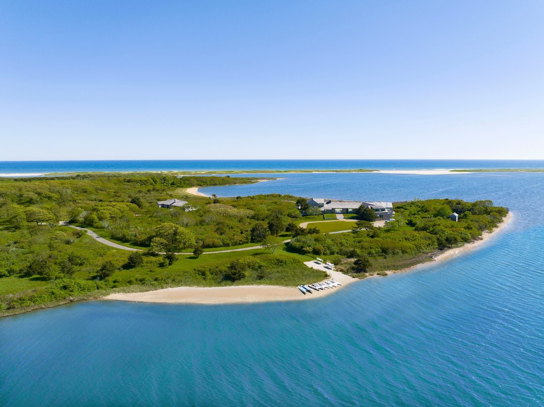 Edgartown, Massachusetts, United States 4 - 18065017