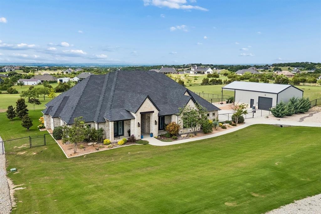 House in Weatherford, Texas, United States 1 - 18212086