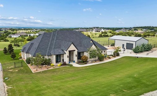 House in Weatherford, Texas, United States 1