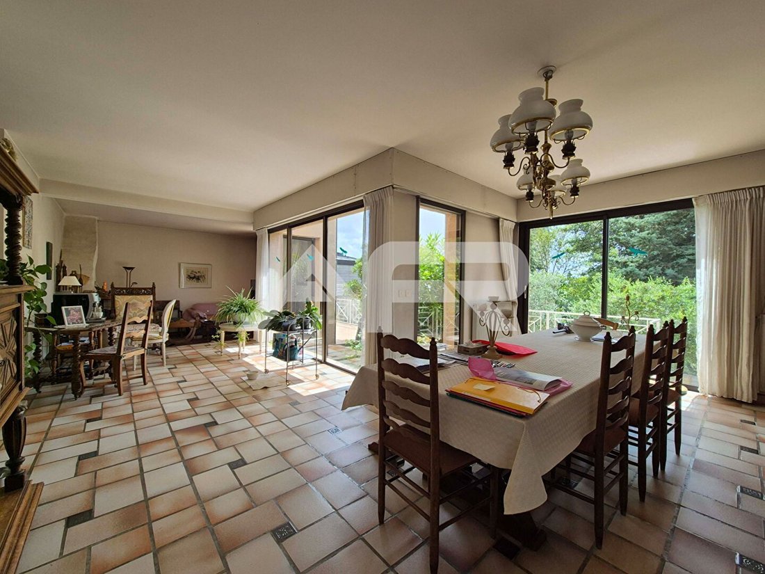 House in Chatou, Ile-de-France, France 3 - 18212174