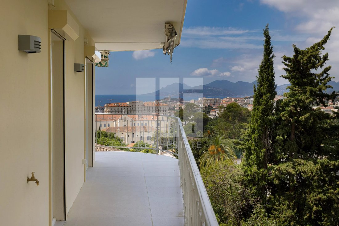 Apartment in Cannes, Provence-Alpes-Côte d'Azur, France 3 - 18212752