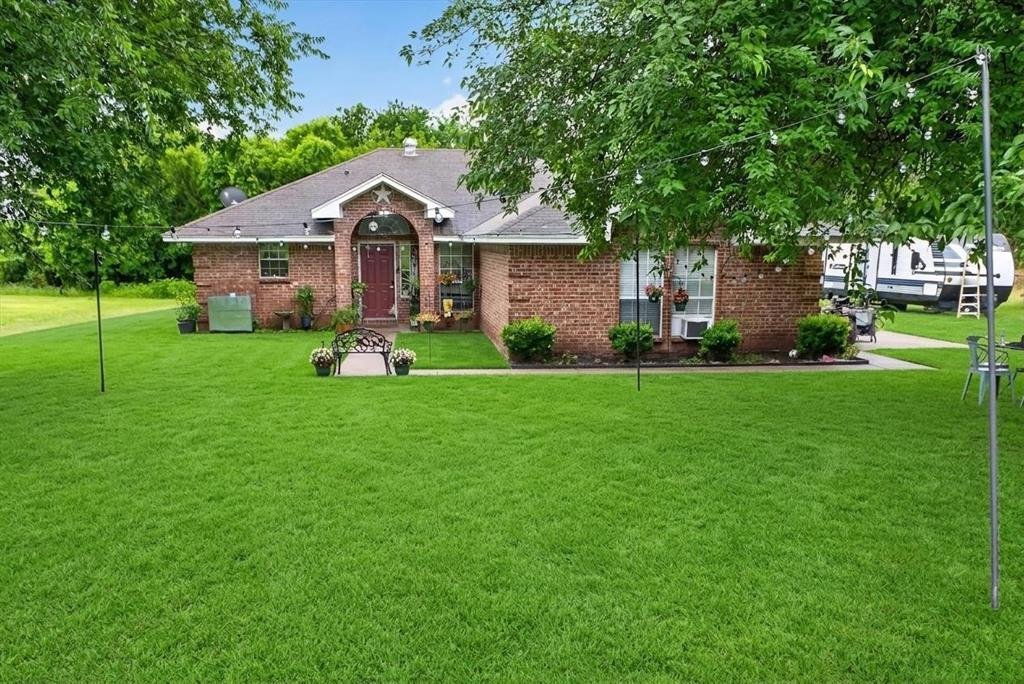 House in Farmersville, Texas, United States 5 - 18189108