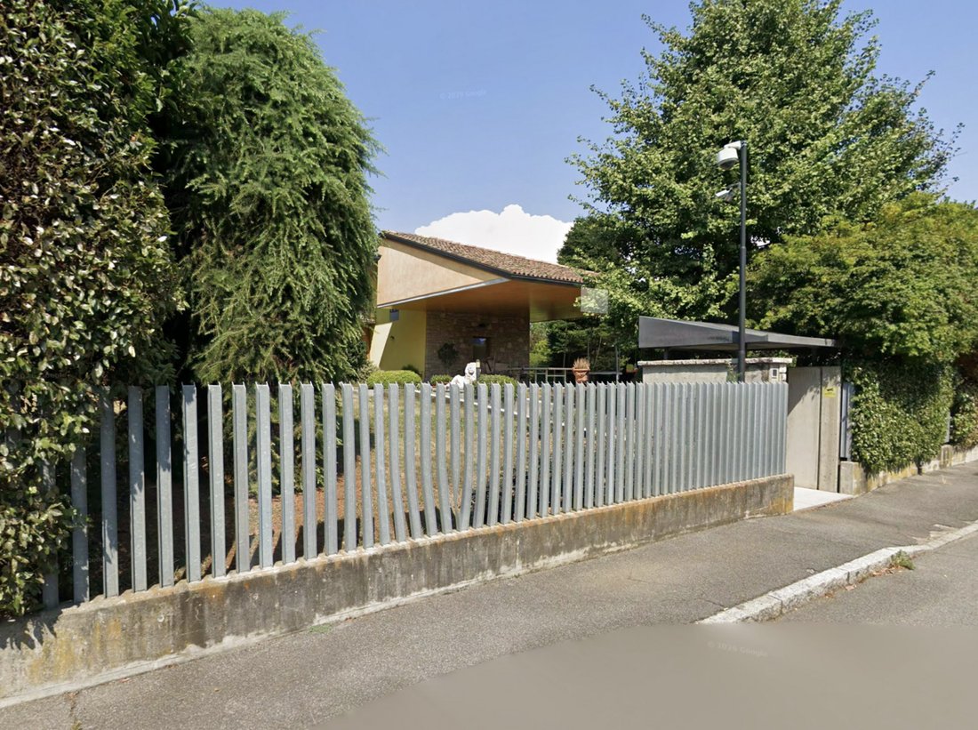 Villa in Bolgare, Lombardy, Italy 2 - 18211418