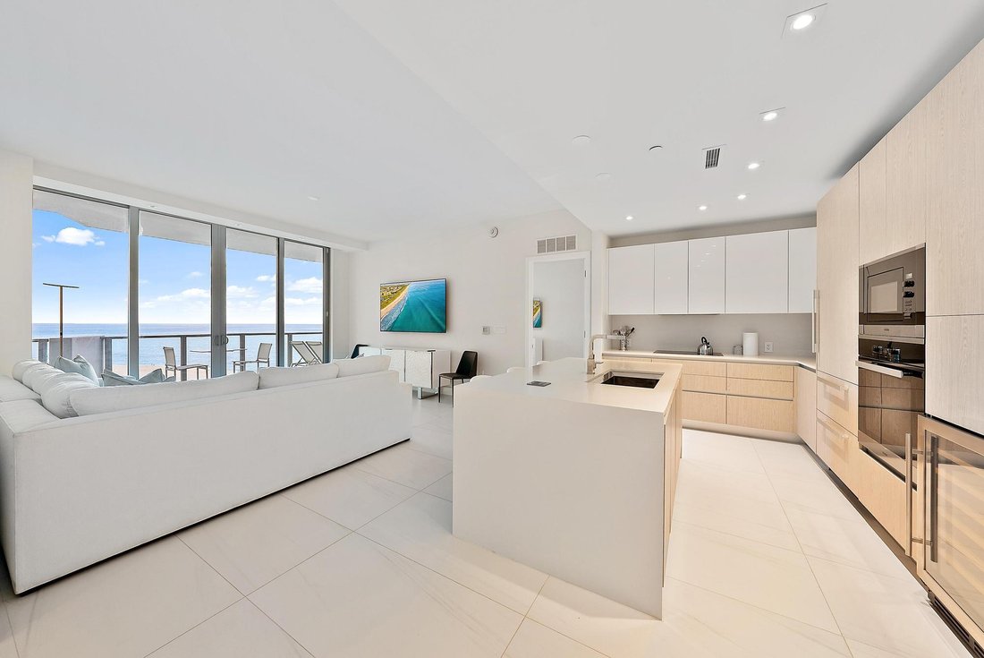 Condo in Riviera Beach, Florida, United States 4 - 18213295