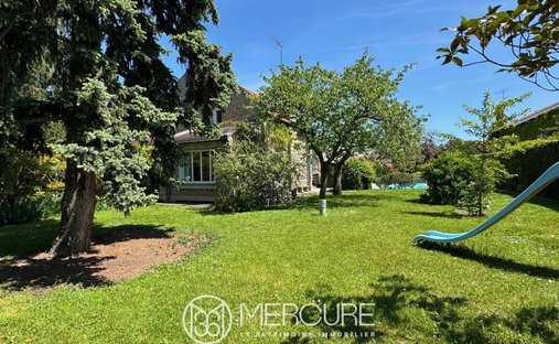 House in Bergougnan, Clermont-Ferrand, France 1
