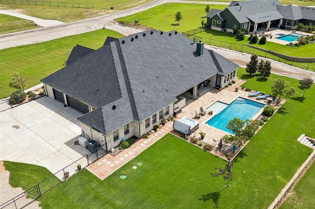 House in Weatherford, Texas, United States 5 - 18212086