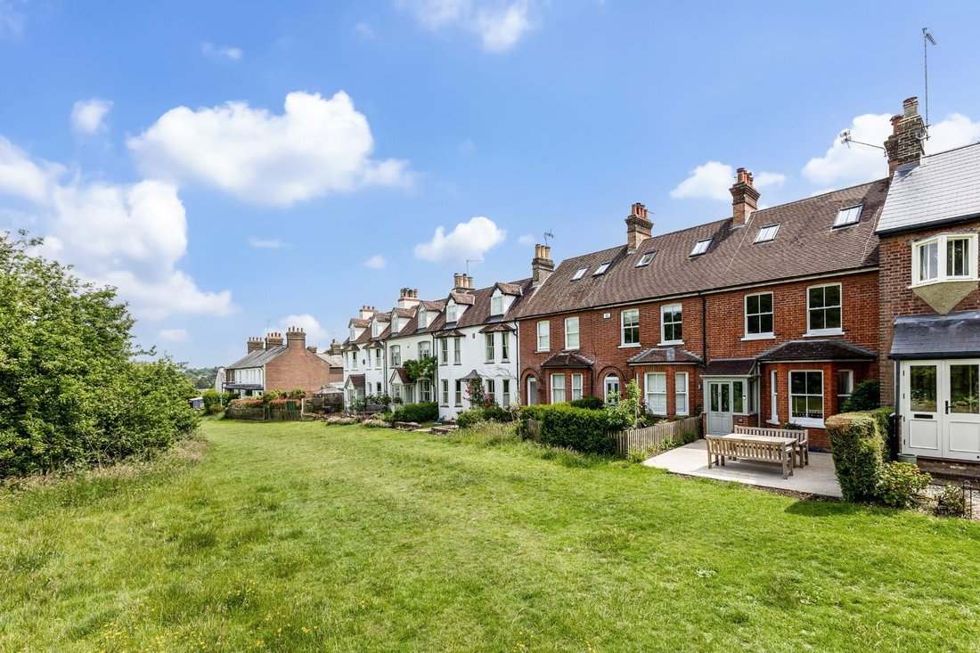House in Breadcroft, Harpenden, England 1 - 18211435