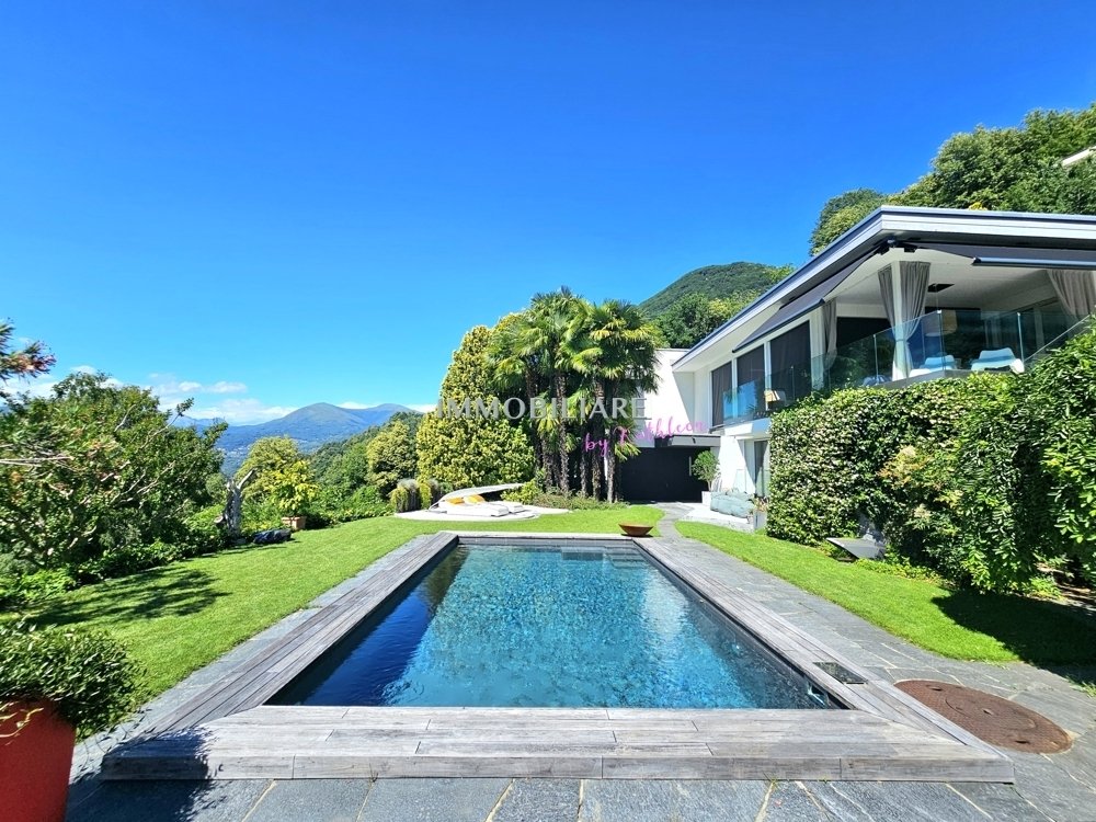 Villa in Lugano, Ticino, Switzerland 2 - 18211704