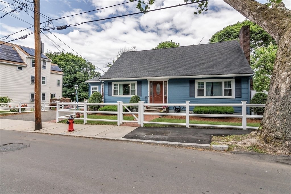House in Chelsea, Massachusetts, United States 4 - 18212551