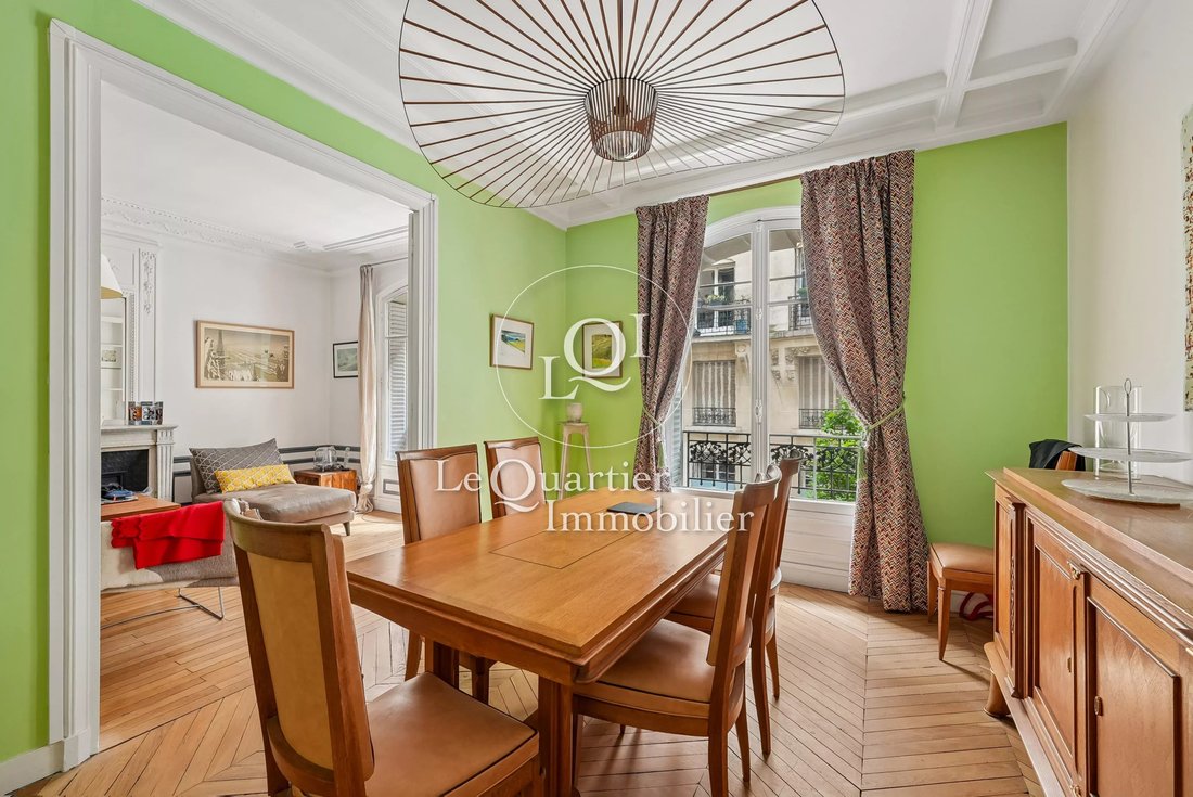 Apartment in La Fourche-Guy Môquet, Paris 17e Arrondissement, Paris 2 - 18212053